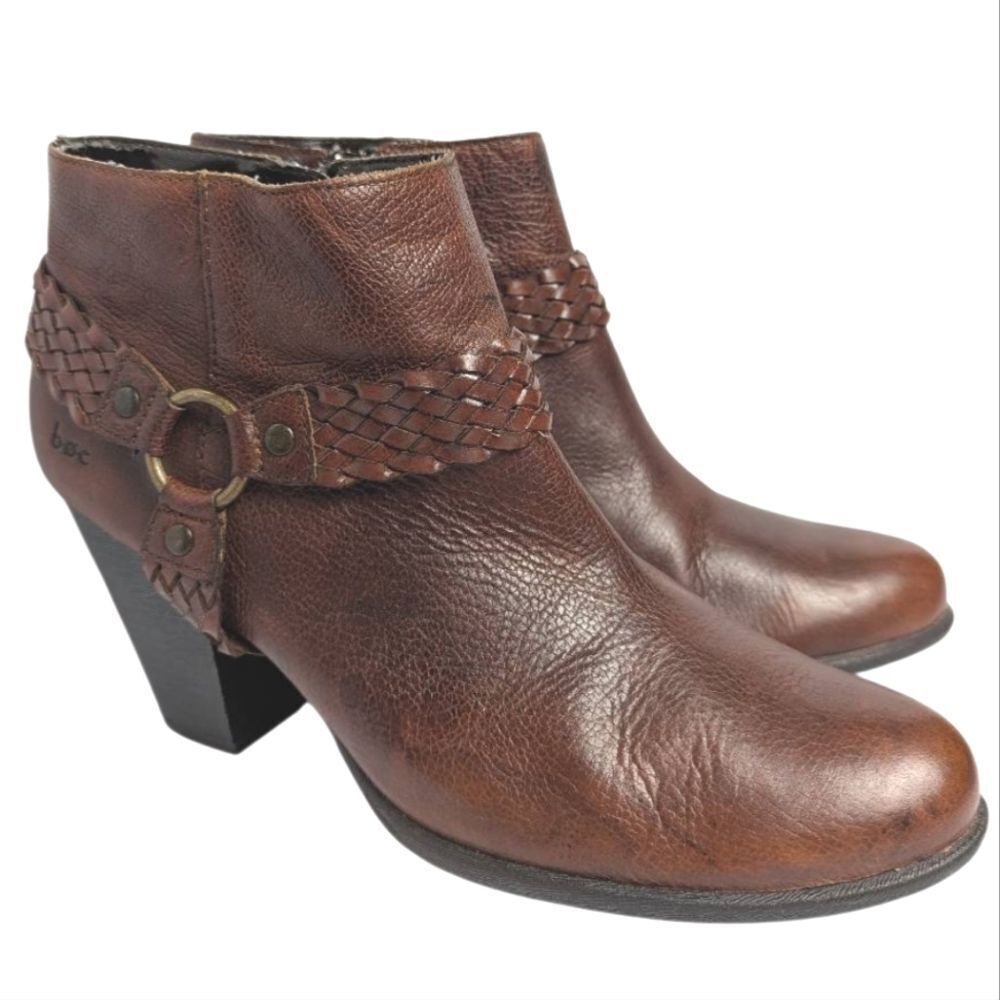 b.o.c. Brown Pebbled Leather Braided Harness Ankle Boots Booties Women's 9.5